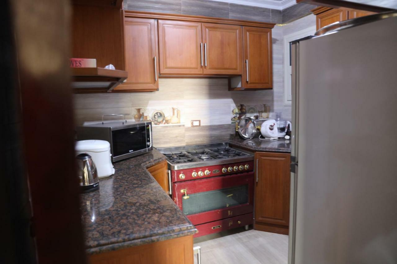 Apartamento Maadi, Direct Nile River View From *